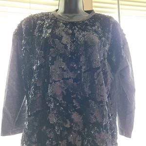 Sequenced top